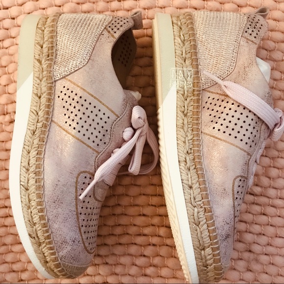 kanna || Laced Sneakers - Pink - Picture 9 of 14